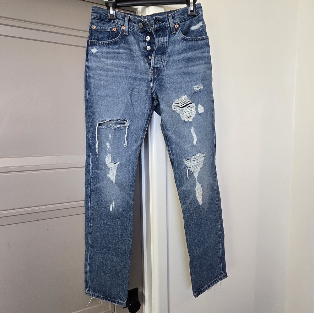 Levi's 501 High Waisted Straight Leg Distressed